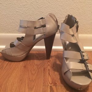 G by Guess heels, size 8